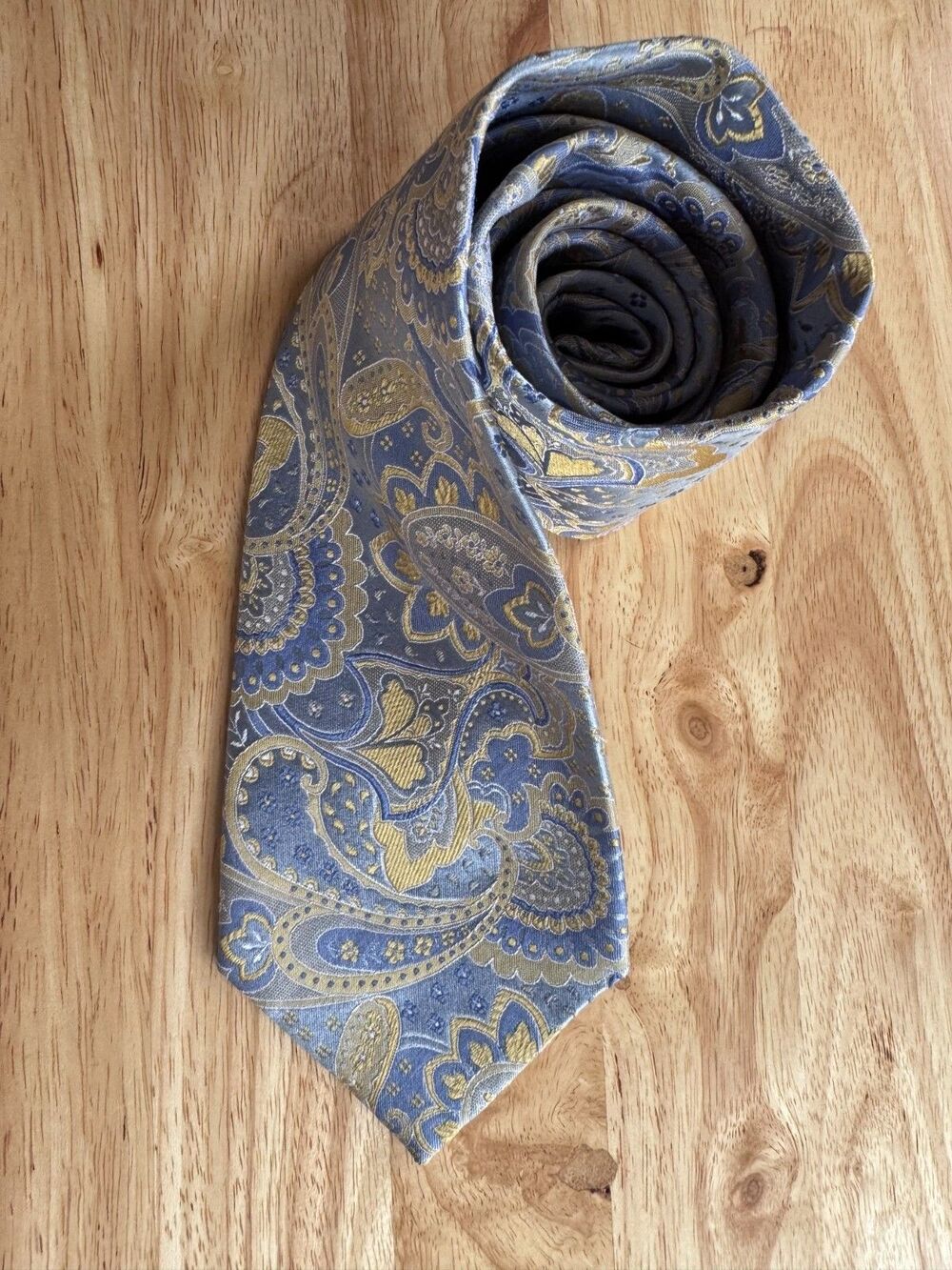 Geoffrey Beene Vintage Paisley Neck Tie 100% Silk Gold Blue Wedding Guest - Picture 3 of 16